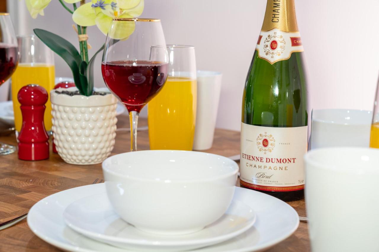 Avril Serviced Apartment Birmingham Eksteriør bilde