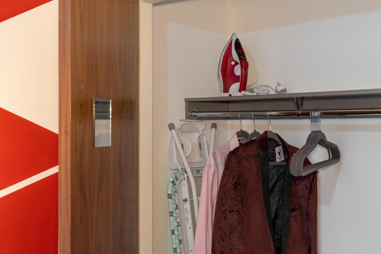 Avril Serviced Apartment Birmingham Eksteriør bilde